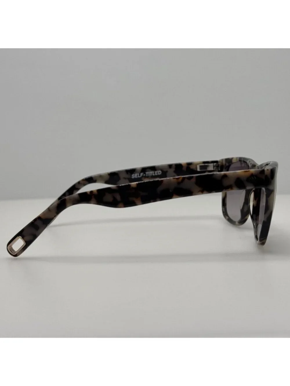 Casse77e Cassette Sunglasses Hifi Self-Titled